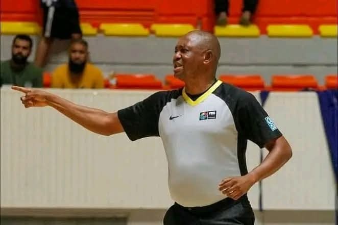Basketball/Arbitre FIBA : Banza Kalume, l'Olivier Safari de la balle au panier !