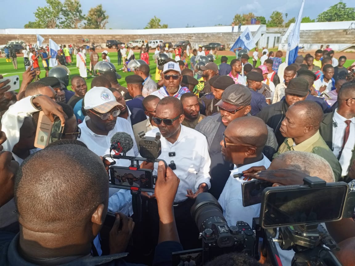 FECOFA : Véron Mosengo-Omba en tournée à Boende et Mbandaka pour soutenir le développement du football