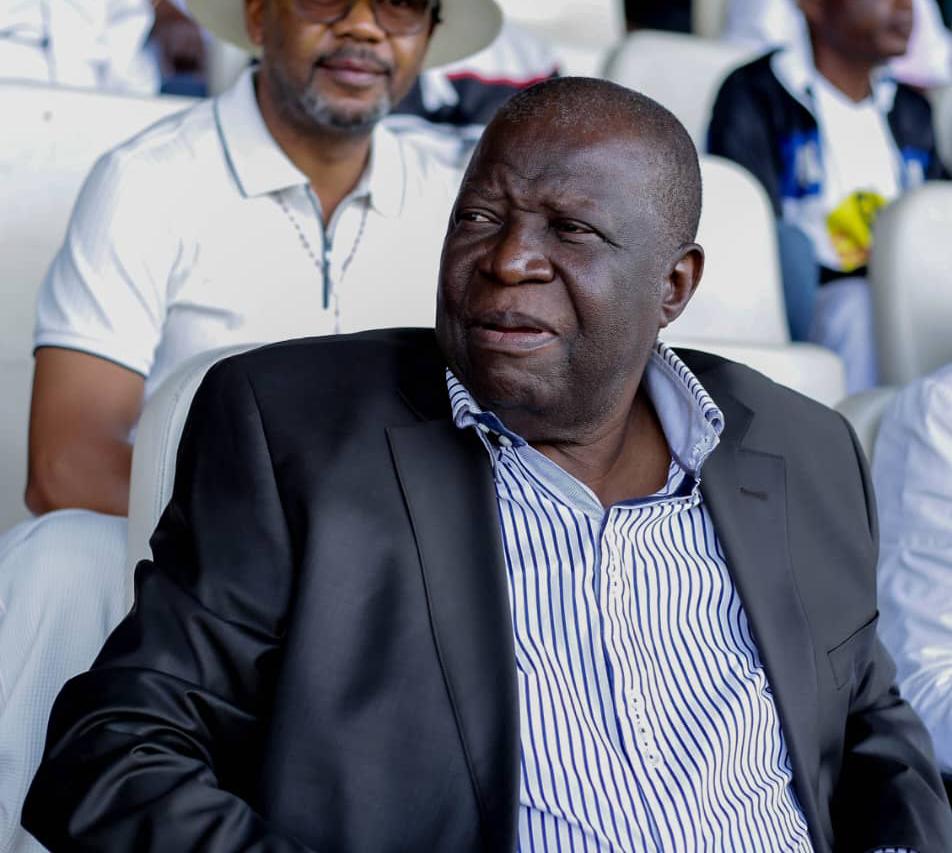 TP Mazembe : Kitengie charge violemment Vidiye Tshimanga