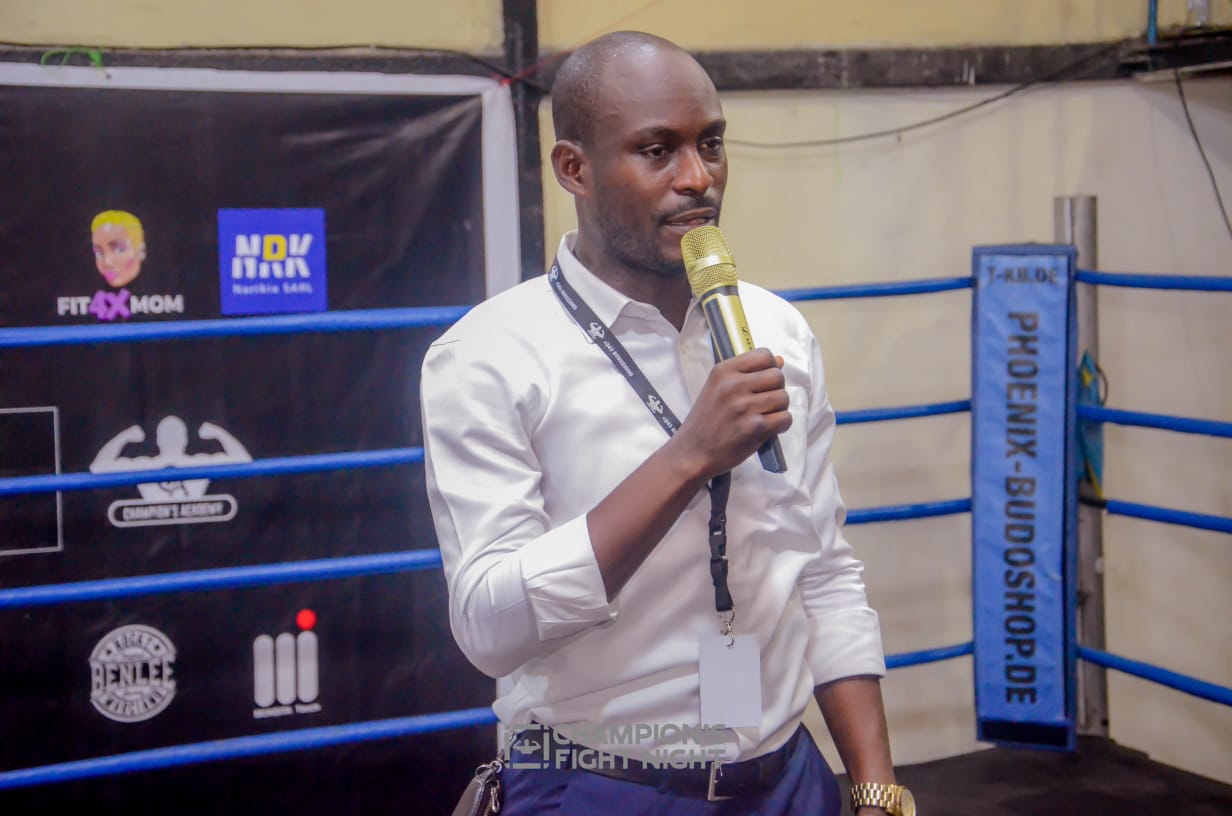 Kickboxing : David Tshimanga salue trois ministres et voit enfin « de l'espoir » pour sa discipline